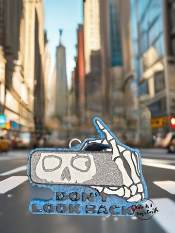 Don't Look Back Skull Freshie